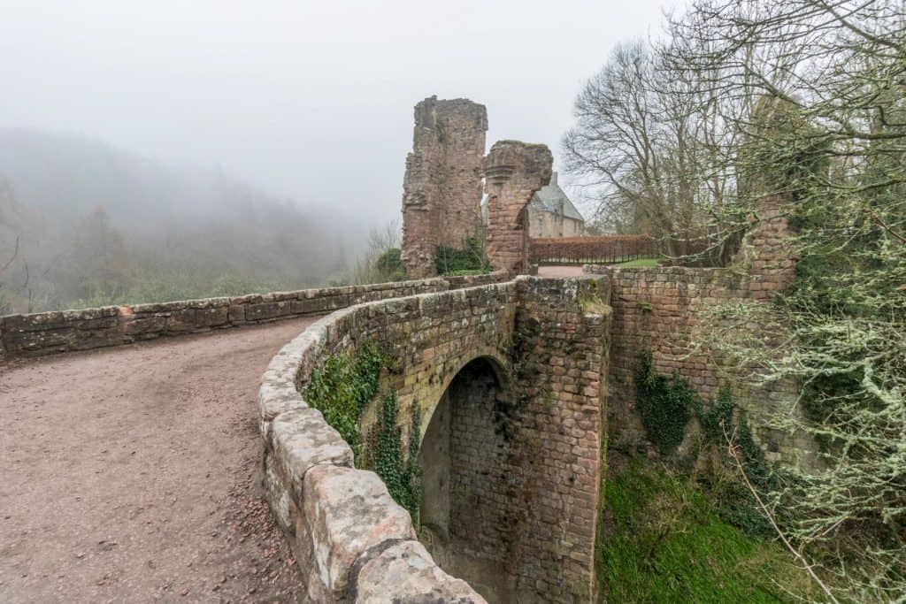 View at the entrance to the ruins of the Rosslyn Castle in Scotland.