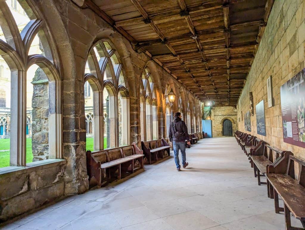 A personal walking through the Cloisters at the Durham Cathedral. Exploring the cathedral is one of the most romantic things to do in Durham for couples.