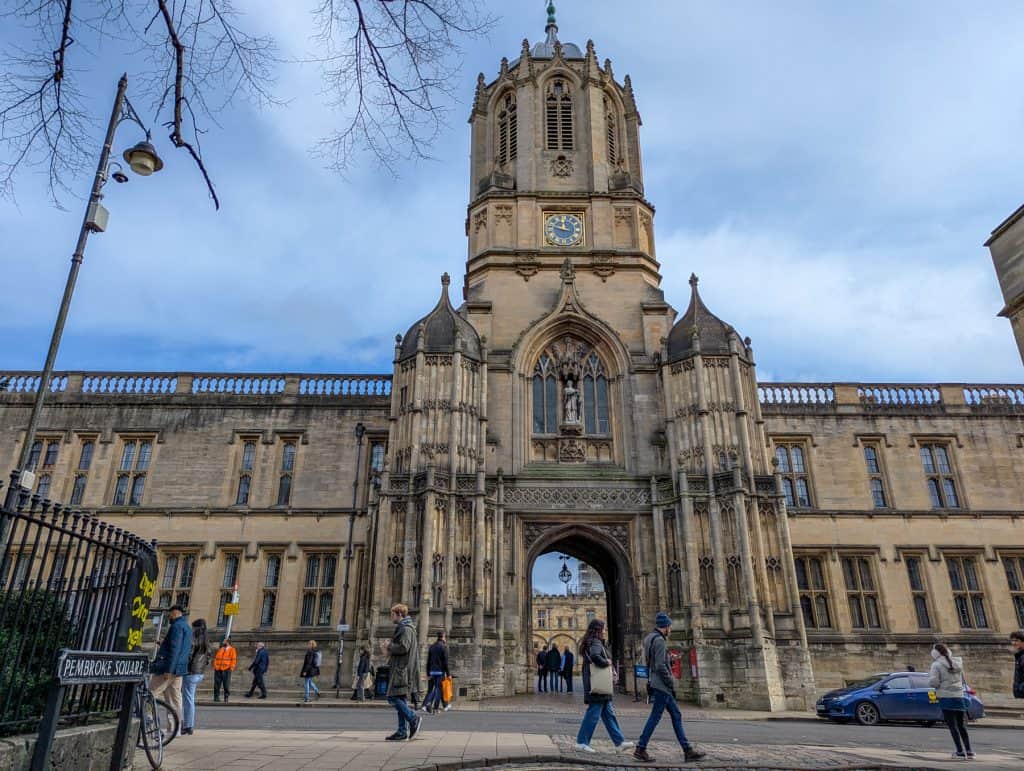 View at the entrance building of the Christ Church College in Oxford. Visiting colleges is a must during a perfect day trip to Oxford.
